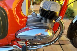 JAWA SPORT 350 DETAIL 2