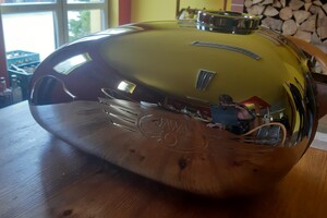 Nádrž Jawa Panelka po renovaci